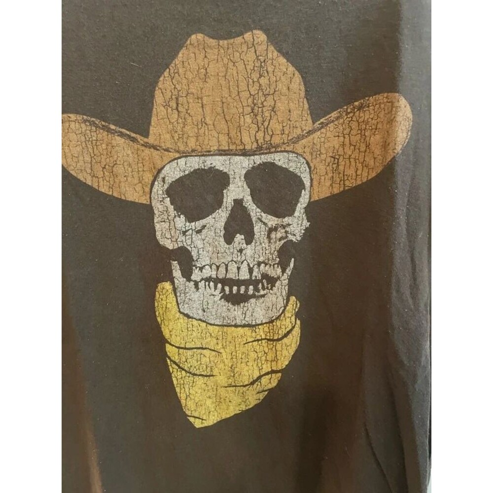 Skull shirt
